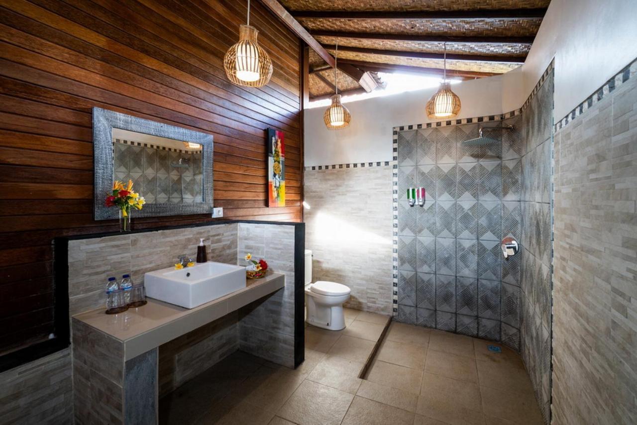 Sunset Cave Villas Lembongan Nusa Lembongan  Exterior photo